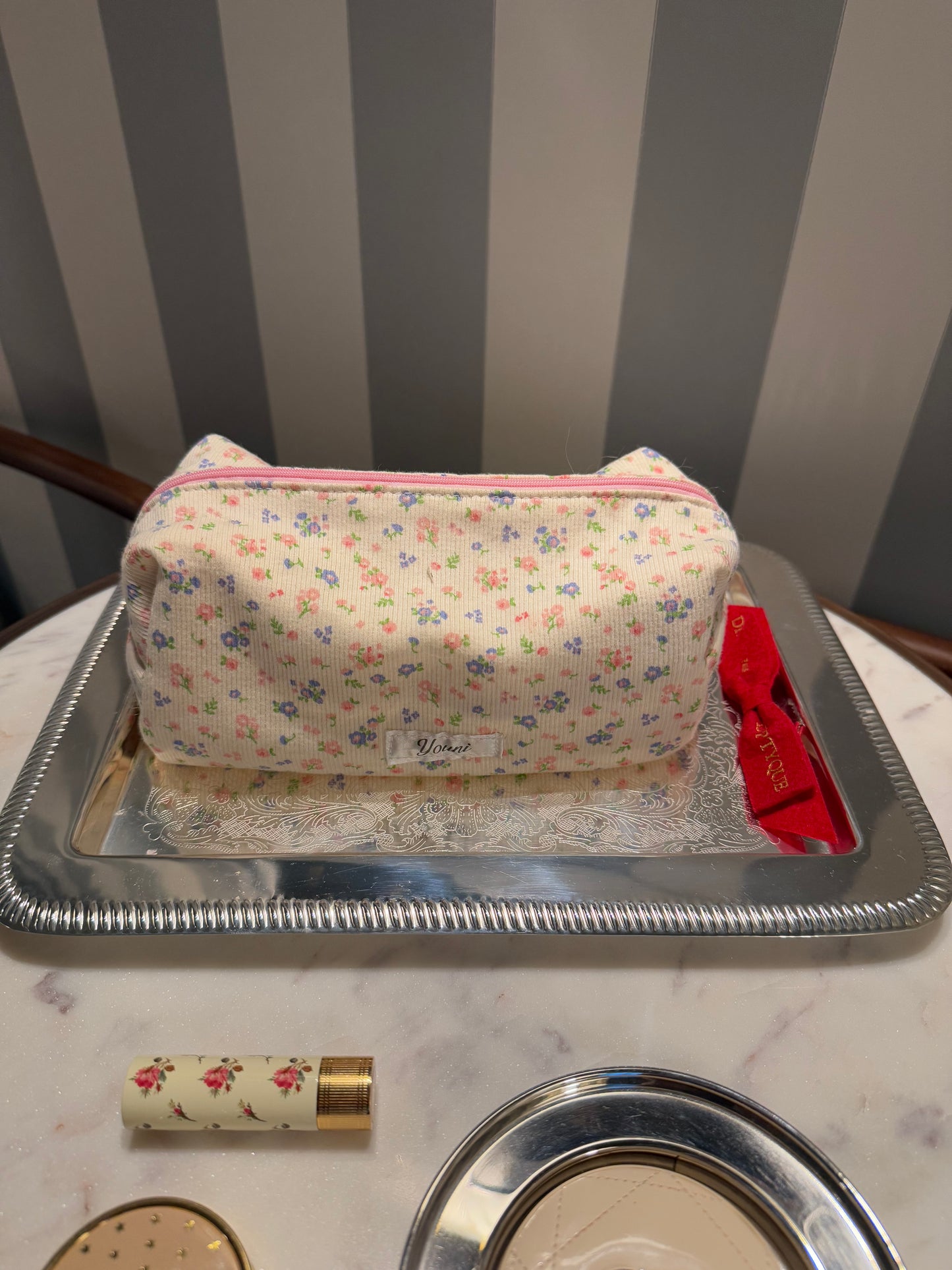 Butter floral makeup pouch 🧈