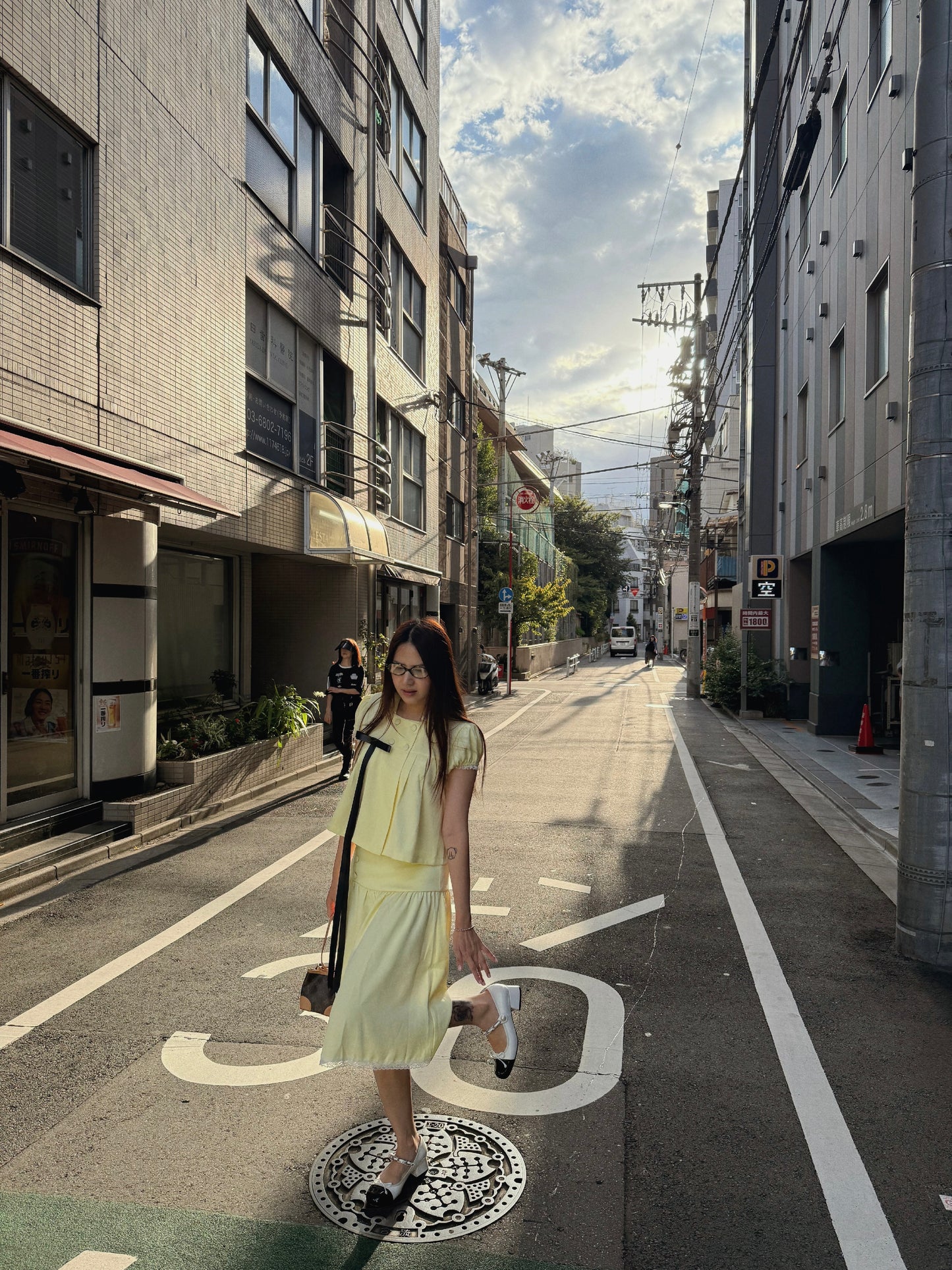 🍋 Lemon Cream Midi Skirt