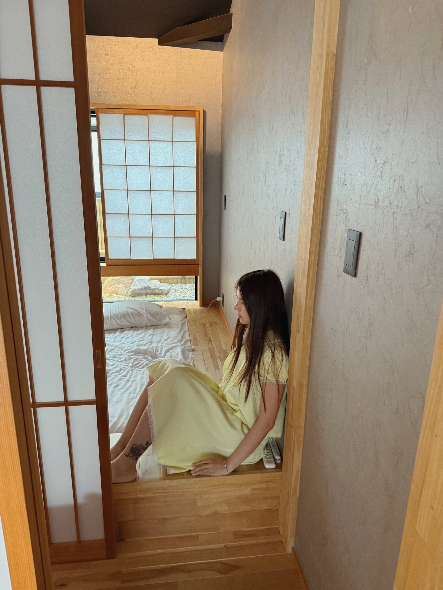 🍋 Lemon Cream Midi Skirt