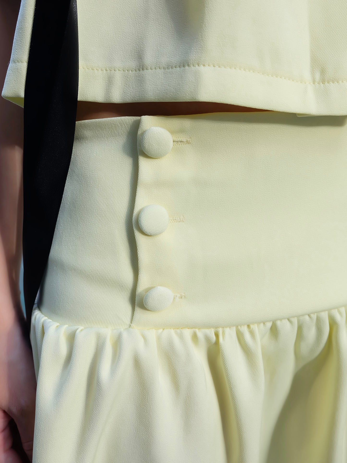 🍋 Lemon Cream Midi Skirt